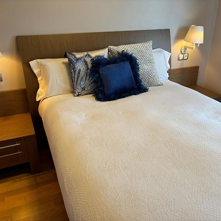Apartamento Oviedo Naranco Luaran gambar