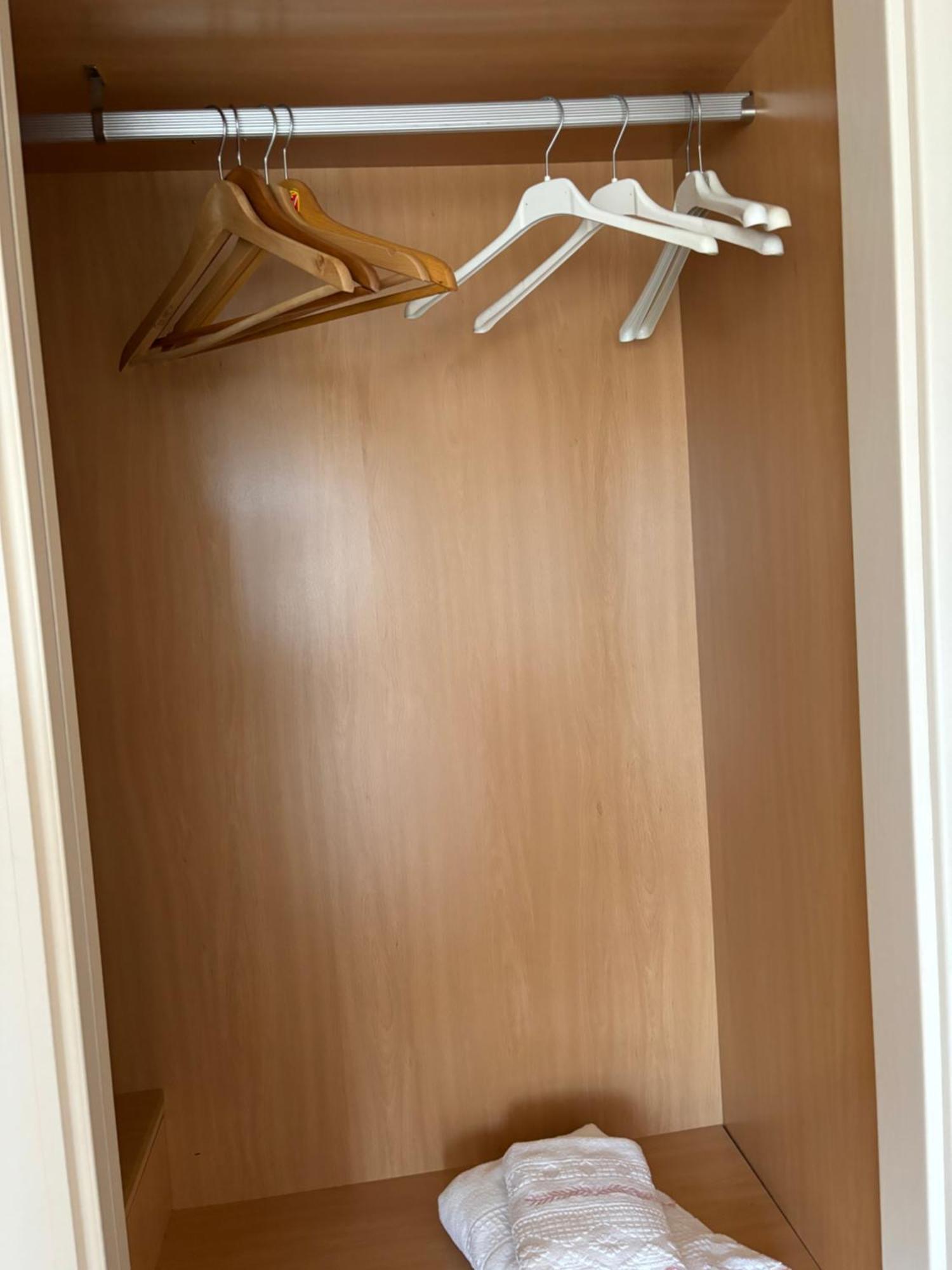 Apartamento Oviedo Naranco Luaran gambar